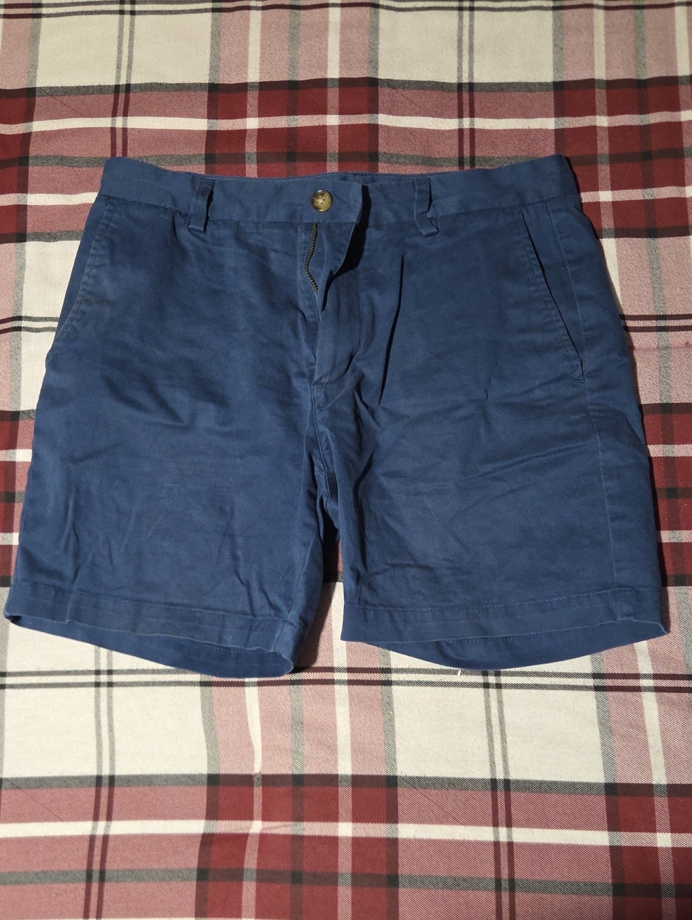 Vineyard Vines Men's Navy Blue Flat Front Chino Shorts